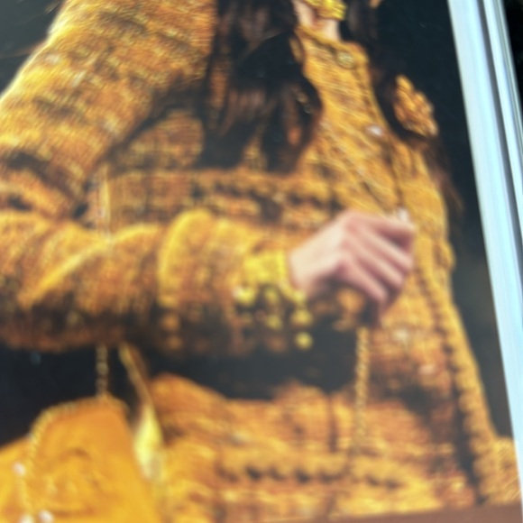 🔥Clearing OUT Closet!!  MAJIOR SALES🔥🔥🔥🔥🔥 - Picture 3 of 3